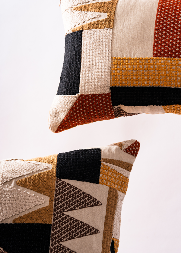 A La Francaise Cushion