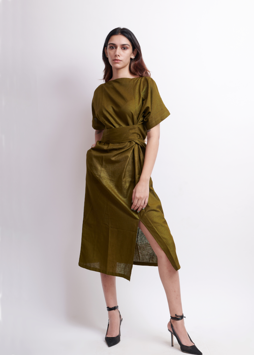 The Kham-Tie Front Dress