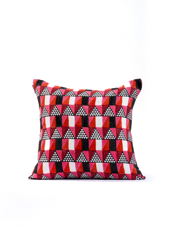 The Geo-Metric Cushion