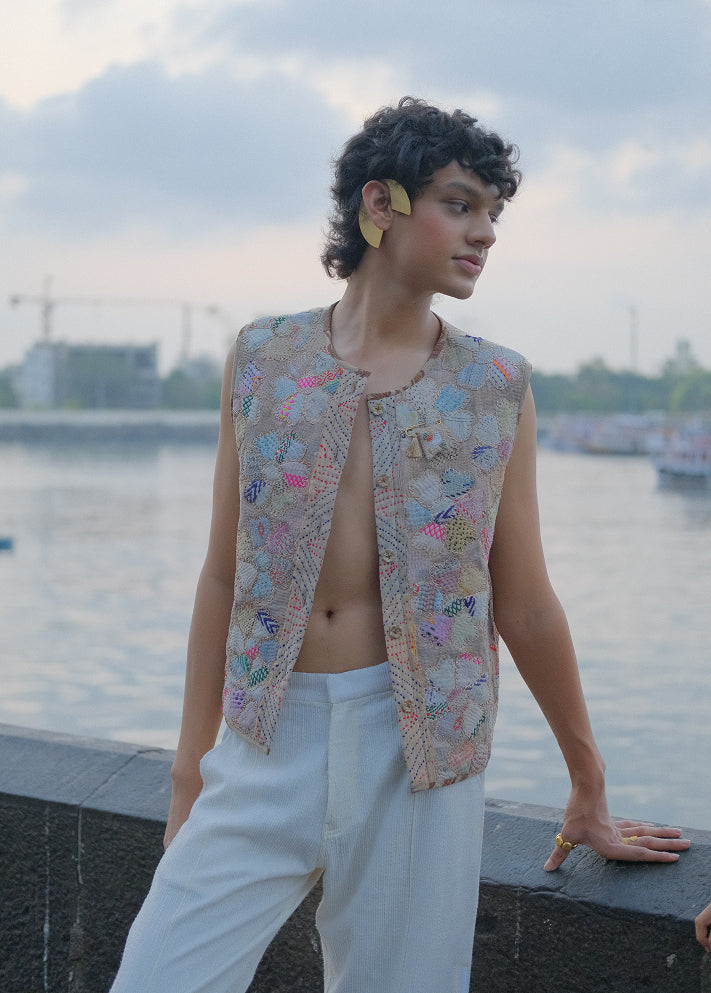 The Mizumi Floral Kantha Vest