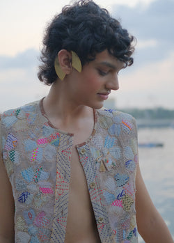 The Mizumi Floral Kantha Vest